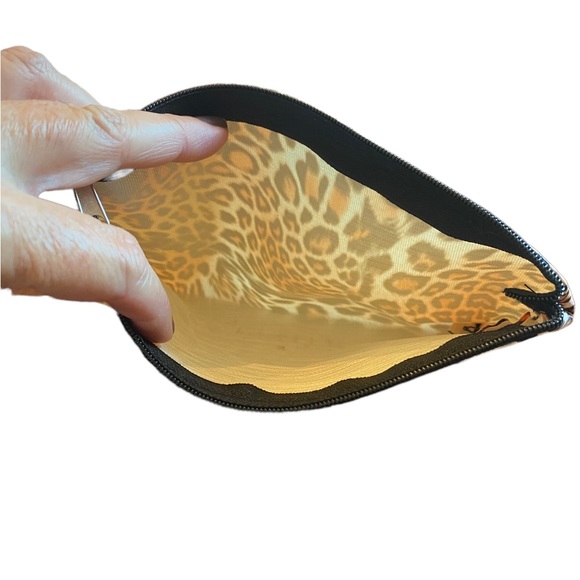 Leopard Print Makeup Bag - Picture 3 of 4